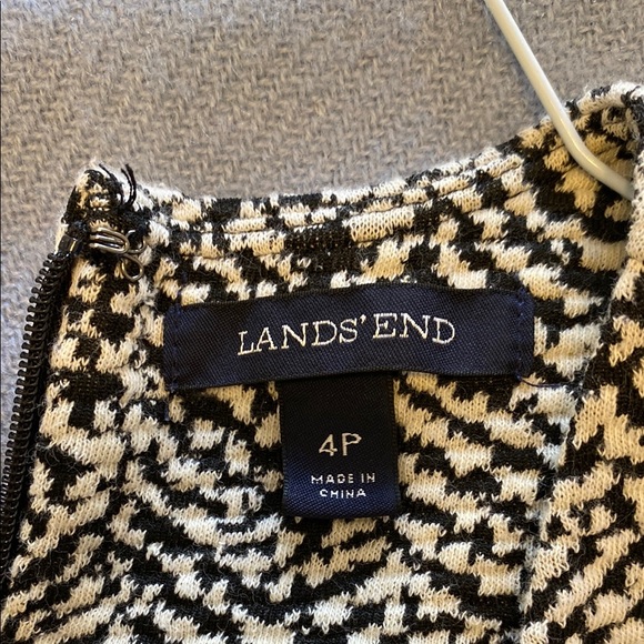 Black and White Sleeveless Sheath Midi Dress - Picture 2 of 2